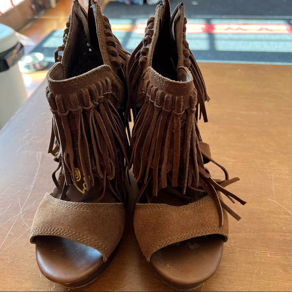 Naughty Monkey Fringe Sandal